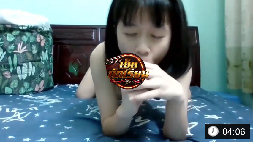 เด็กม.ต้ยแก้ผ้าเล่นเสียวกับแตงกวา อมเข้าไปทั้งก่อนก่อนเสียบหี